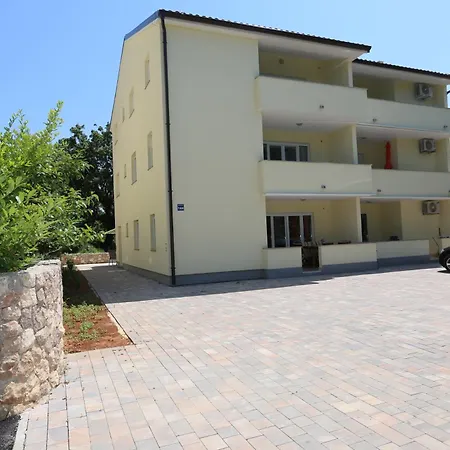 Saramandic Apartment Silo (Krk)