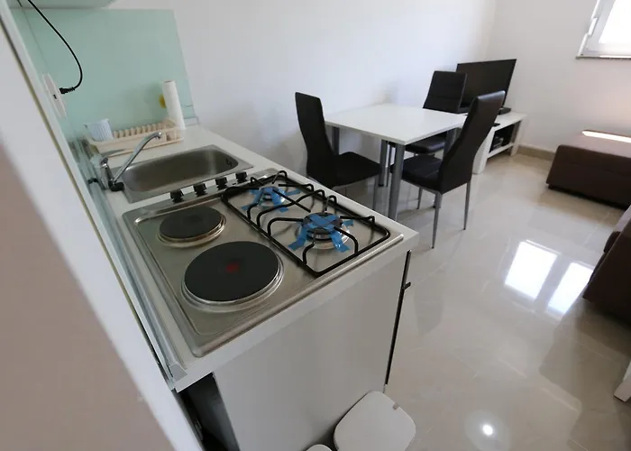 Saramandic Apartment Silo (Krk)