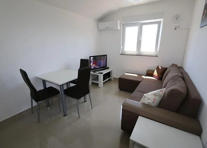 Saramandic Apartment Silo (Krk)