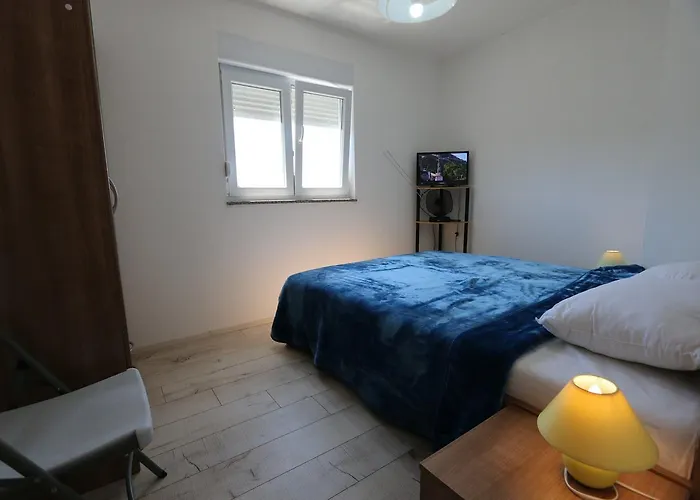 Apartment Saramandic *