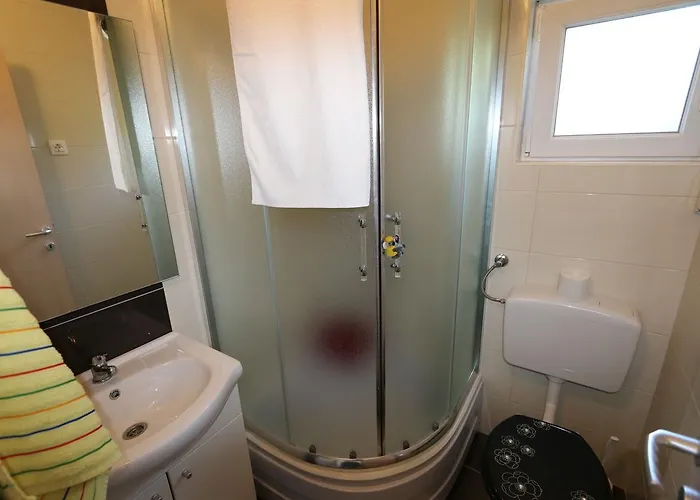 Saramandic Apartment *