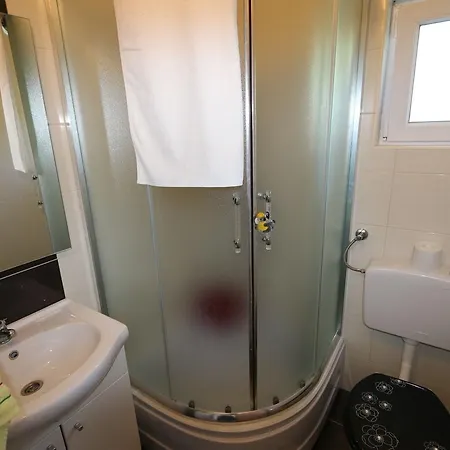 Saramandic Apartment *